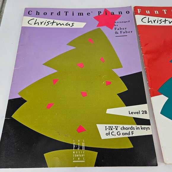 FJH Piano Christmas Lesson Sheet Music Books Level 2B 3A 3B Begin Intermed Set - Picture 3 of 12